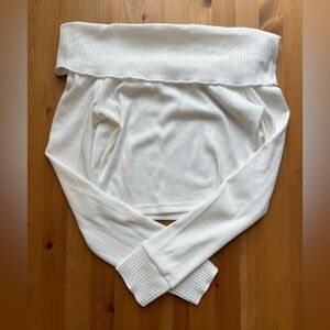 Commense Off-Shoulder Ivory Knit Top